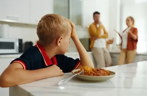 Impago de la pensión de alimentos: Cómo denunciar en los juzgados de Murcia